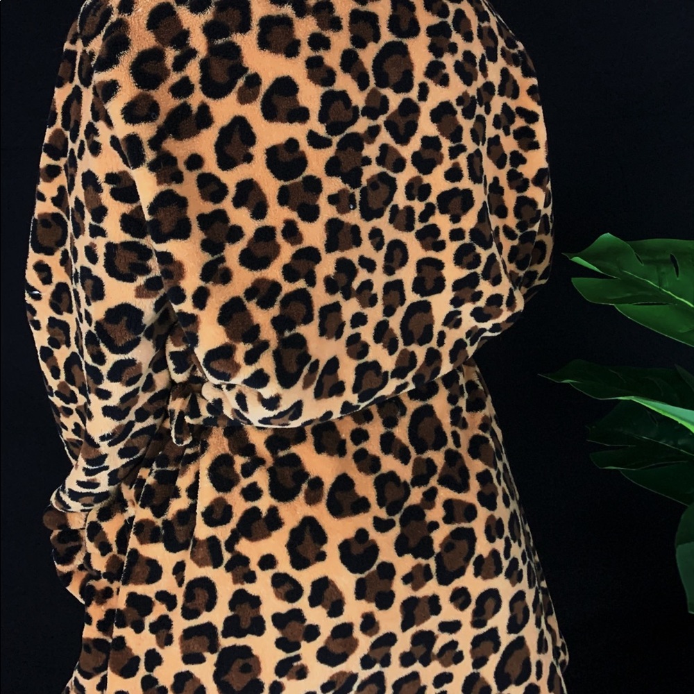 Midi Bath Robe - Picture 2 of 3